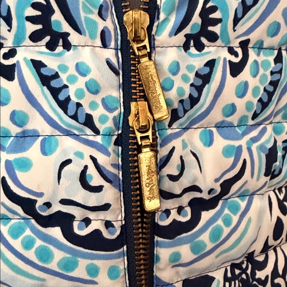Lilly Pulitzer Noella Puffer Vest High Tide Navy Purrfect Set Quilted 80% Down L - Picture 8 of 11
